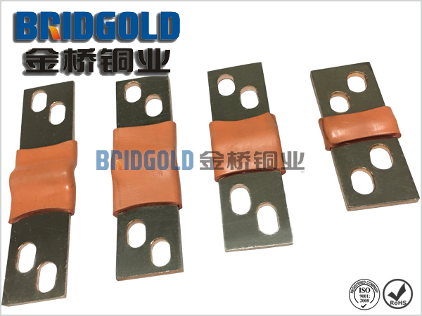 金橋生產(chǎn)的新能源汽車動力電池銅箔軟連接產(chǎn)品，帶絕緣材料