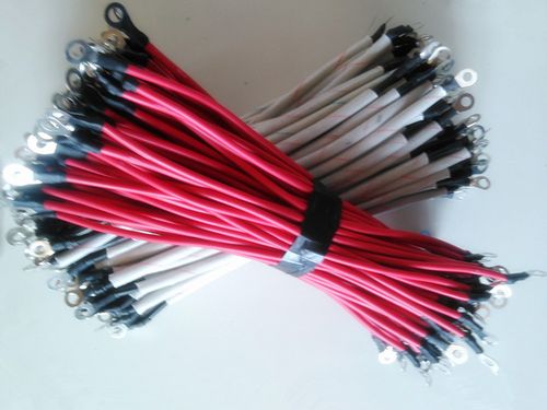 汽車(chē)線(xiàn)束圖片 汽車(chē)線(xiàn)束圖片