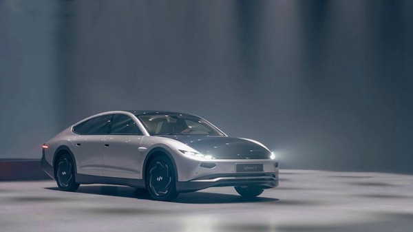 太陽(yáng)能汽車 太陽(yáng)能汽車